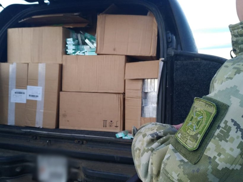 (ВІДЕО) В Одеській області припинено переміщення контрабанди сигарет на суму близько 2,5 млн гривень